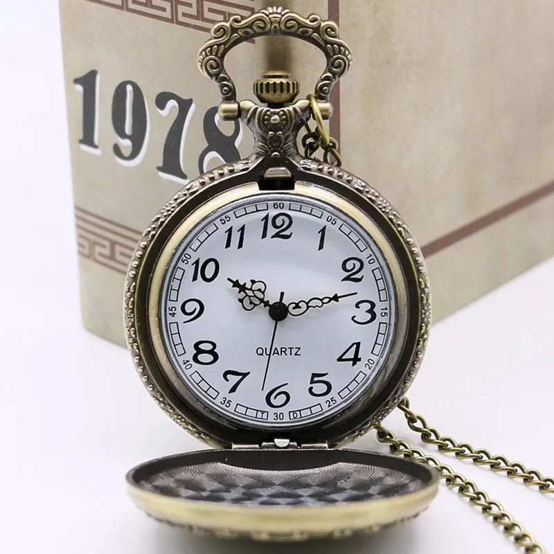 New Vintage Bronze Cartoon Pattern Quartz Pocket Watches Men Kids Fans Souvenir Students Gifts Necklace Chain Relogio Saati