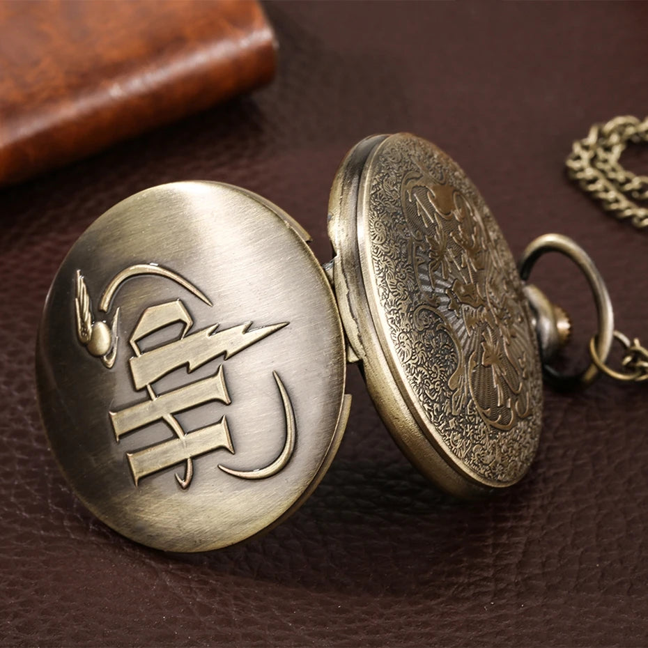 Vintage Bronze Steampunk Fashion Letter Movement Quartz Cartoon Pocket Watch Gift Pendant Clock Male Female Kids Relogio Saati