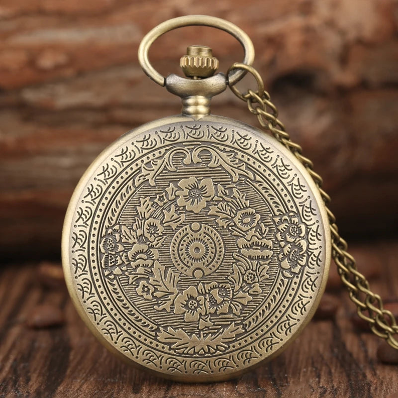 Retro King's Cross London 9 3/4  Platform Numerals Dial Quartz Pocket Watch Bronze Necklace Pendant Men's Gift Clock