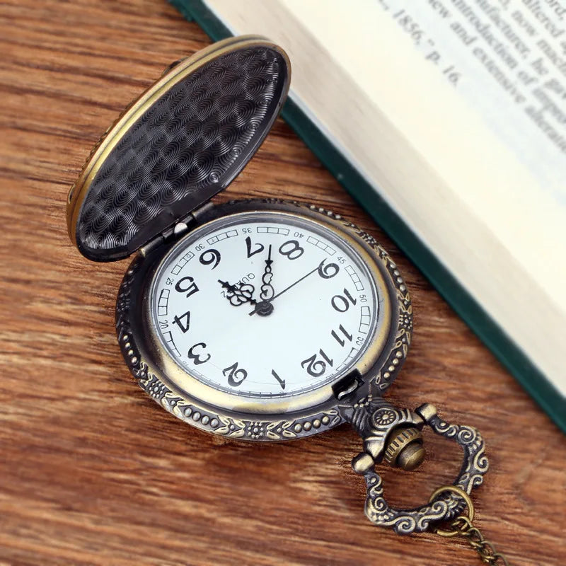 Retro Bronze Sickle Hammer Style Quartz Pocket Watch Men Fans Souvenir Gifts with 80cm Neck Chain  Relogio