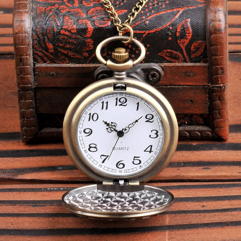 Retro Watch Quatz Remember The History "United States Veteran" Bronze Pocket Watch With Necklace Chain Cool Pendant Clock Gift