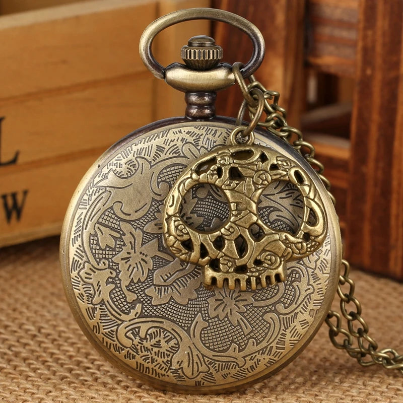 Retro Bronze Skull Charm Quartz Pocket Watch with Necklace Chain Pendant Gift for Male Kids Clock