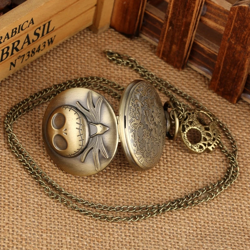 Retro Bronze Skull Charm Quartz Pocket Watch with Necklace Chain Pendant Gift for Male Kids Clock