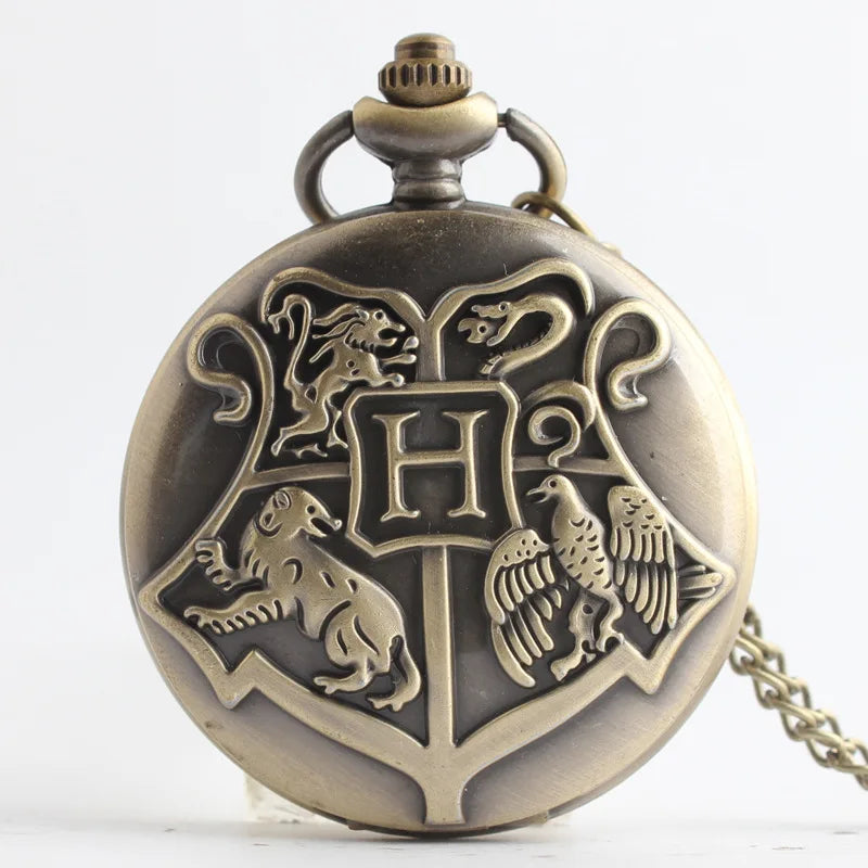 Vintage H Exquisite Classic Bronze Animal Engraved Quartz Pocket Watch Rotro Necklace Chain Pendant Gift for Men Vintage Watches