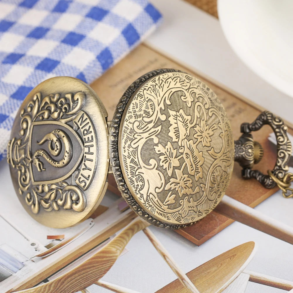SLYTHERIN Snake Exquisite Creati Retro Bronze Design Pendant Quartz Pocket Watch with Necklace Chain Cartoon Gift Clock
