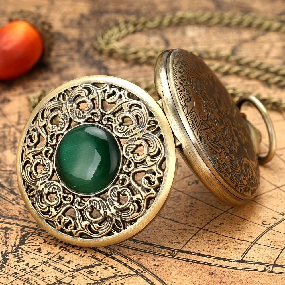 Fashion Pocket Watches Exquisite Emerald Stone Bronze Necklace Pendant Quartz Pocket Watch Gift Men Women Relogios with Chain