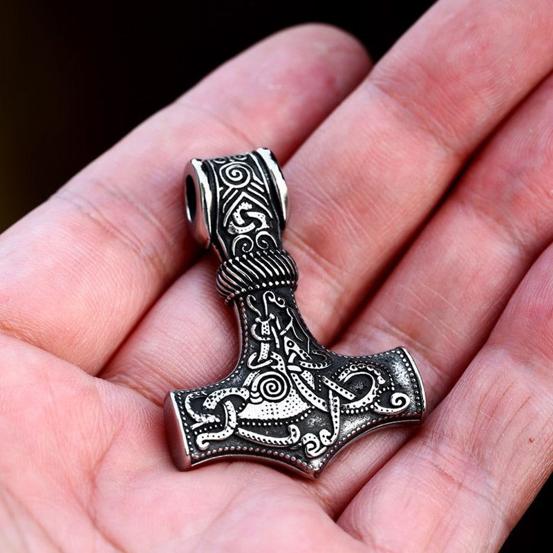Stainless Steel Thor's Hammer Necklace Pendant, European and American Retro Viking Rune Titanium Steel Pendant