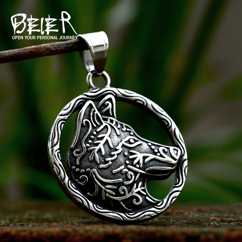 New Viking Wolf Head Necklace Jewelry Wholesale Titanium Steel Retro Fashion Men's Pendant