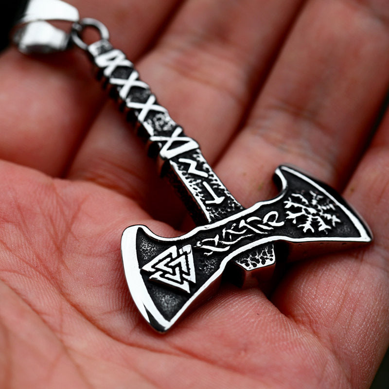New Viking God of War Axe Titanium Steel Pendant Wholesale New Retro Stainless Steel Men's Pendant
