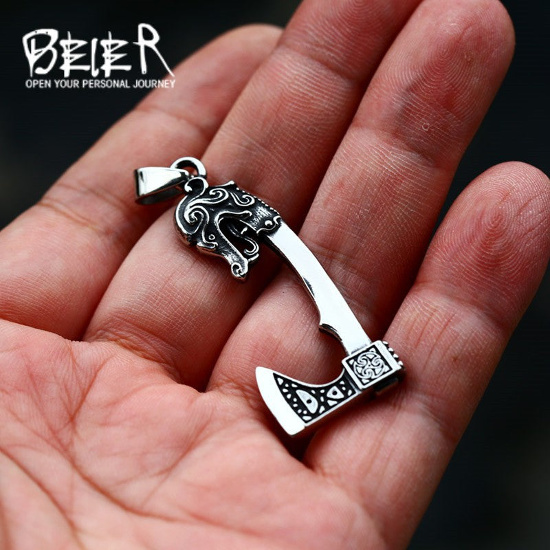 Viking Pirate Battle Axe Stainless Steel Pendant Wholesale Retro Personalized Axe Titanium Steel Necklace Pendant