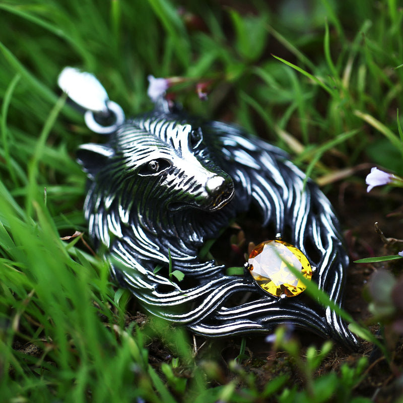 New Viking Totem Wolf Head Titanium Steel Pendant Animal Set with Gemstone Stainless Steel Xiang Jewelry