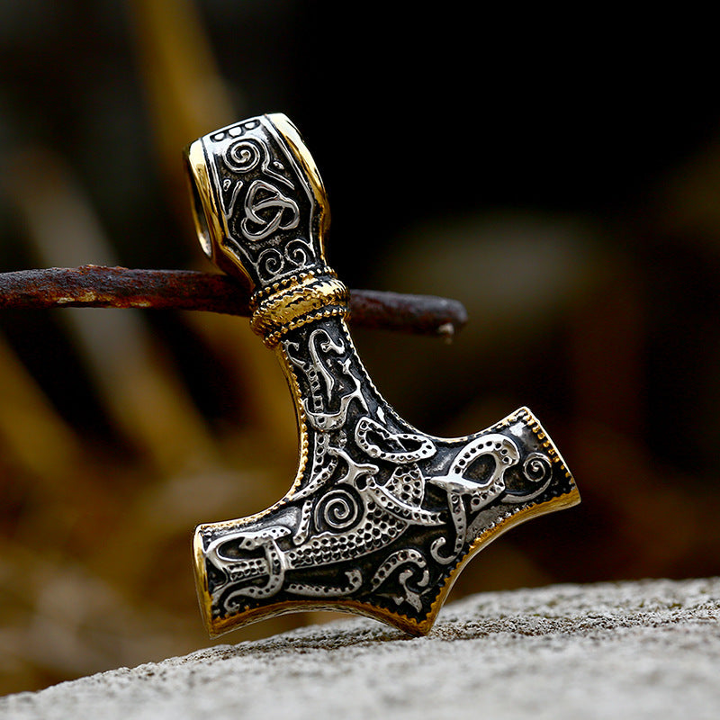 Exquisite Stainless Steel Viking Rune Pendant Celtic Knot Titanium Steel Electric Black Gold Pendant