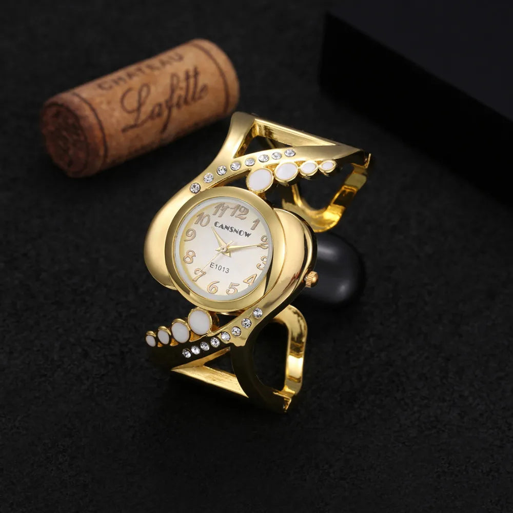 New Design Luxury Bracelet Women's Watches Fashion Crystal Ladies Women Watch Mujer Elegant Female Clock Montre Zegarek Saati