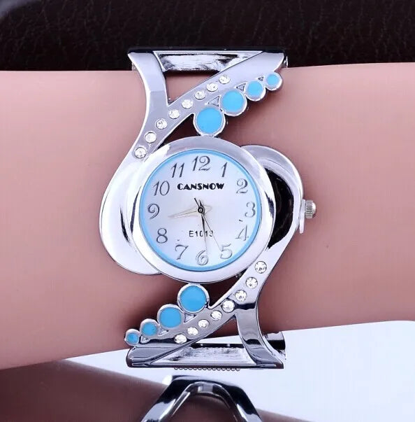 New Design Luxury Bracelet Women's Watches Fashion Crystal Ladies Women Watch Mujer Elegant Female Clock Montre Zegarek Saati
