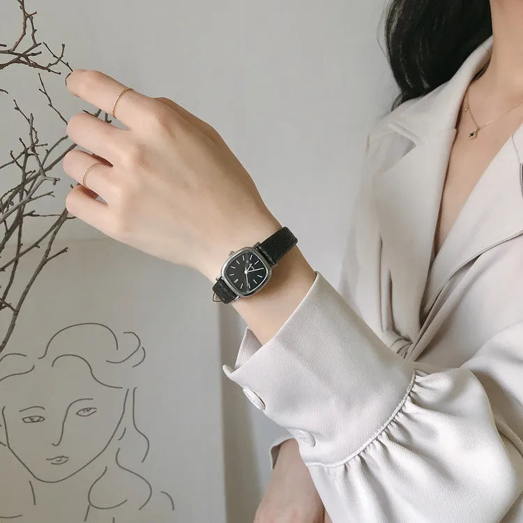 Minimalist Fashion Women Watches Quartz Leather Strap New Ladies Clock Wrist Watch Relogio Feminino Saati Simple Mujer Elegant