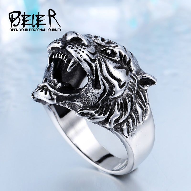 Stainless steel retro men's ring, European and American personalized tiger head titanium steel ring