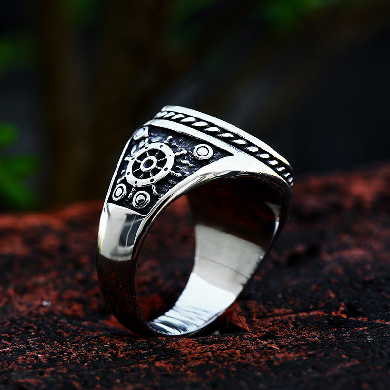 Hot selling stainless steel pirate skull ring punk style hip-hop titanium steel men's ring
