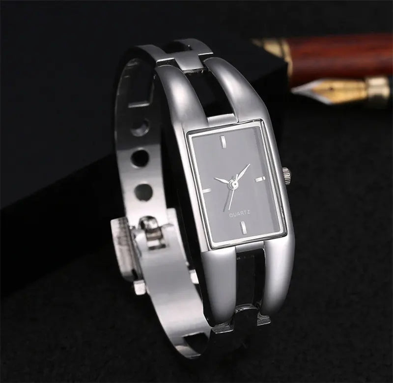 Elegant Women's Bracelet Quartz Watch Ladies Luxury Fashion Bangle Watch Hour Clock Relojes Relogio Feminino Mujer Saati