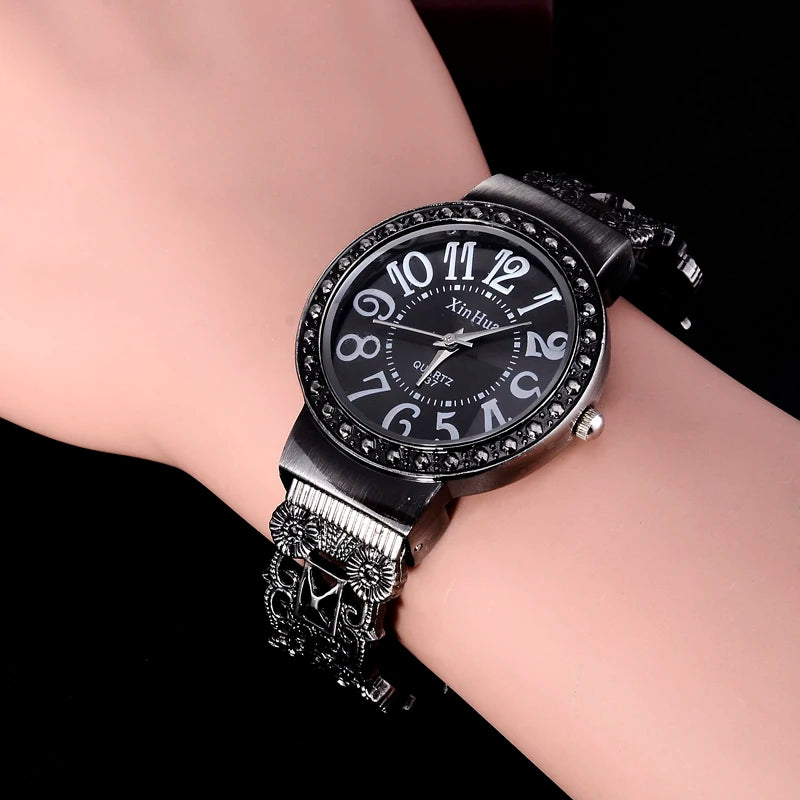 Fashion Casual Women's Watch Black Stainless Steel Band Exquisite Quartz Wristwatches Bracelet Retro Analog Ladies Relojes Clock