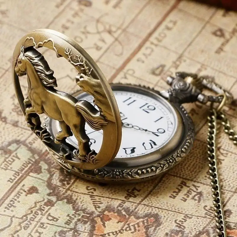 Cute Horse Pocket Watch Hollow Style Vintage Elegant Pocketwatch With Chain Animal Masculino Relogio Exquisite Clock Retro Gift